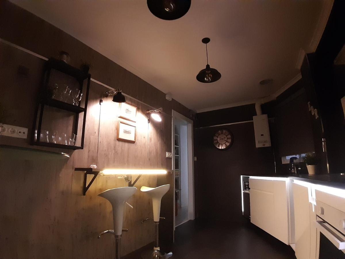 E&r Centro- Parking Gratis Apartment