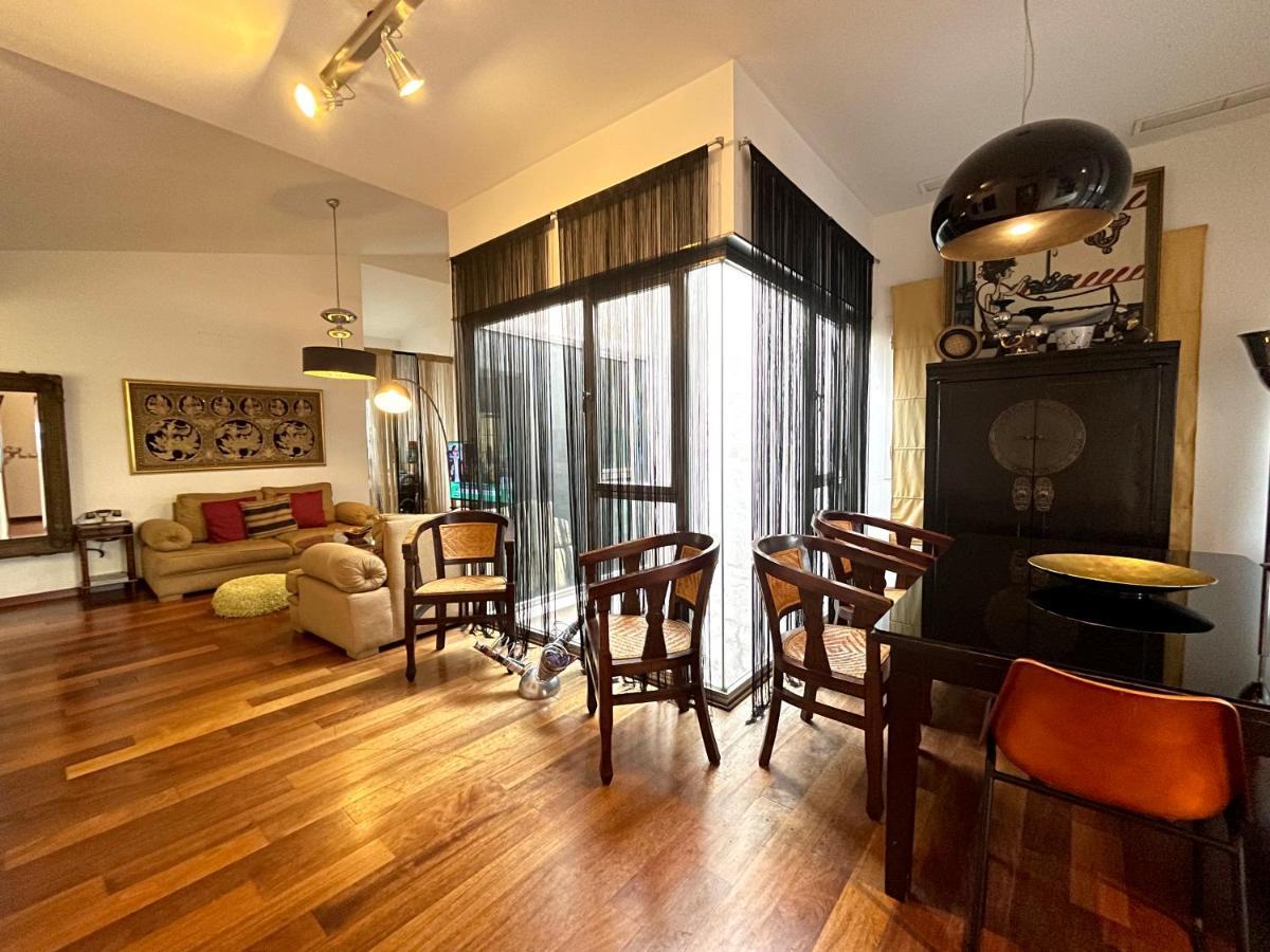 Atico En Plaza De La Constitucion 3 Bedrooms