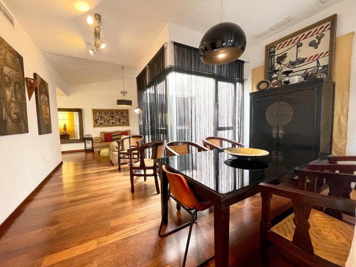 Atico En Plaza De La Constitucion 3 Bedrooms Malaga