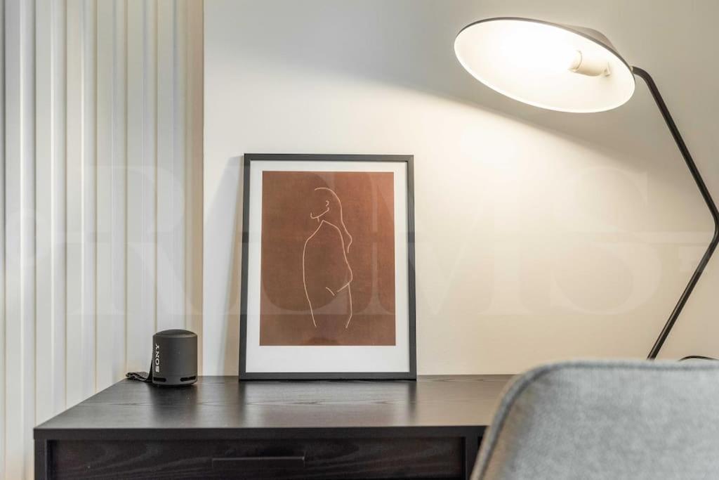 Apartment Modern With Patio & Parking By Rems *