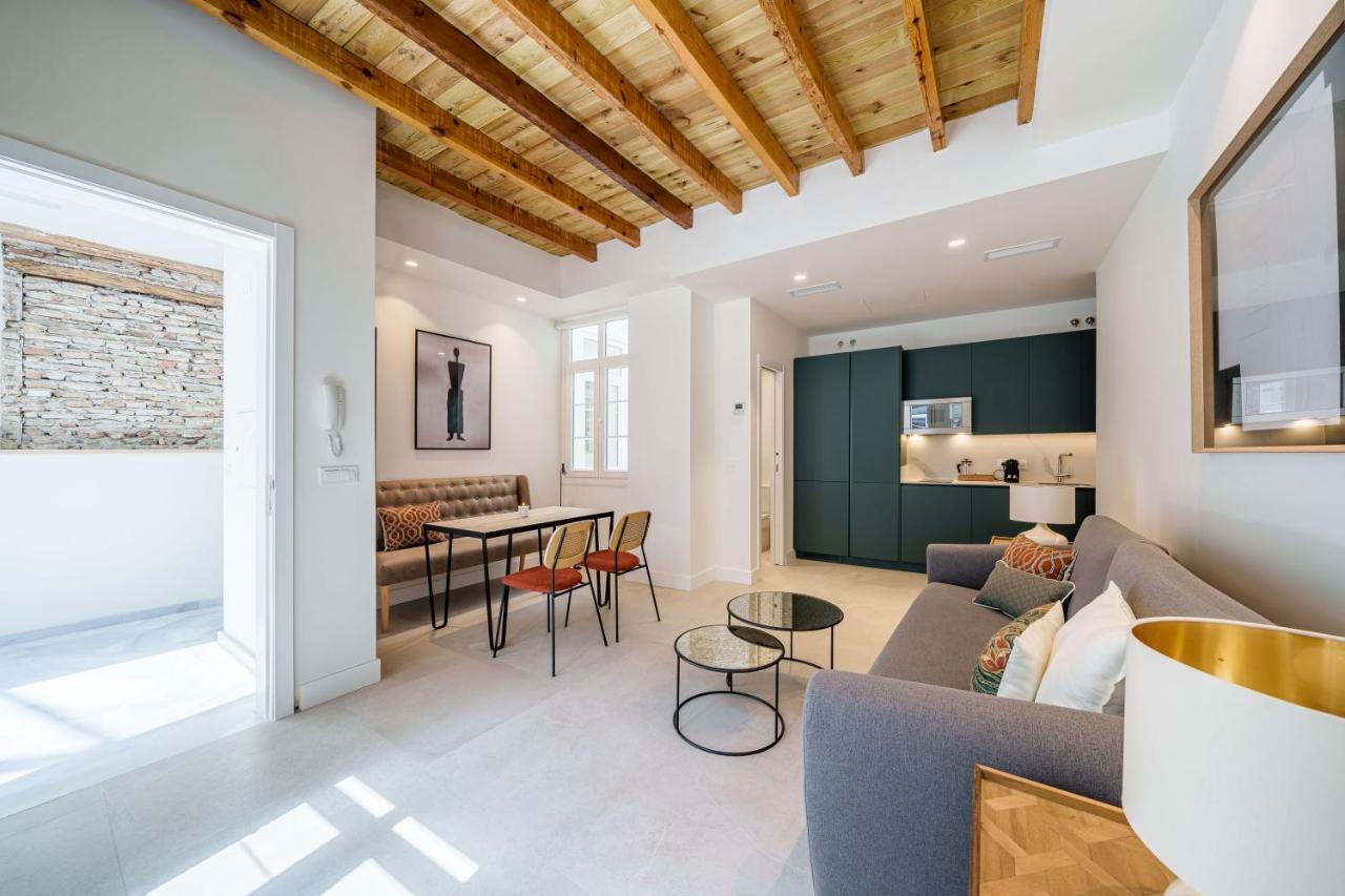 Homely Mariblanca 17, Vegafuente Apartment Malaga