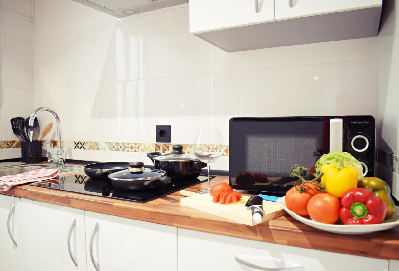 Apartamento Antares Edificio Centrico De 1800 Málaga