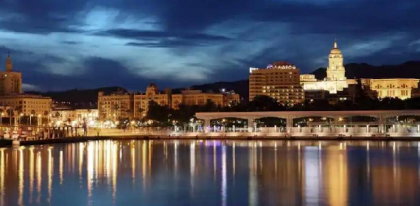 Loft Céntrico Cerca De La Playa ! La Biznaga Apartamento Málaga