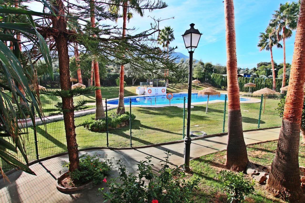 Ayma Lauro Golf 12 Apartamento