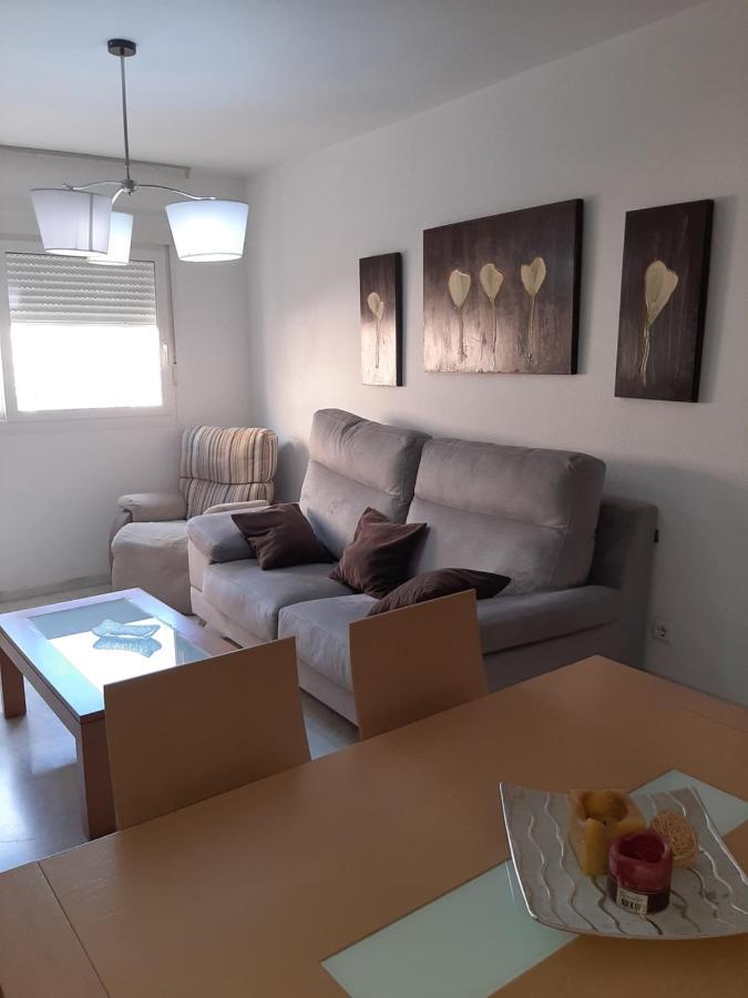 Apartament Héroes De Sostoa * Málaga