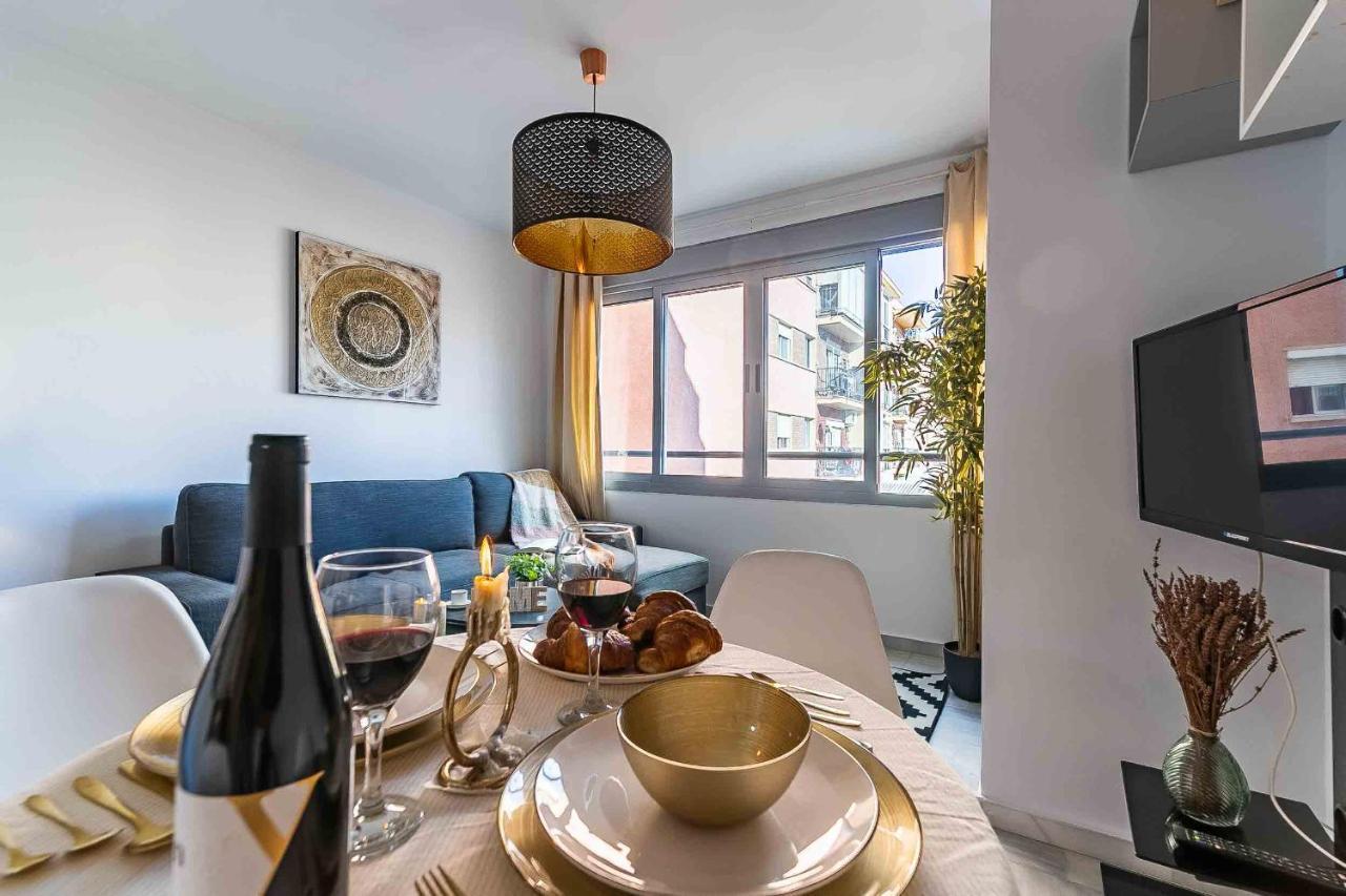 Apartamento Carlos Haya Beautiful With Parking *