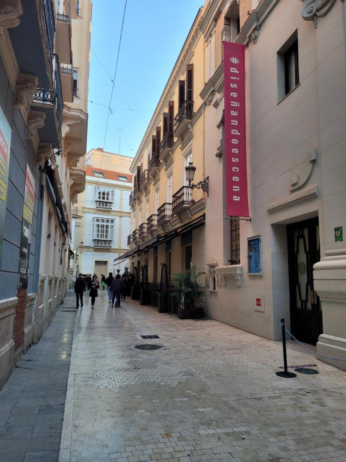Hello Echegaray Premium Malaga