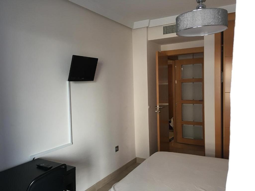 Piso Frente Al Mar Primera Linea De Playa En Con Parking Gratuito Apartamento