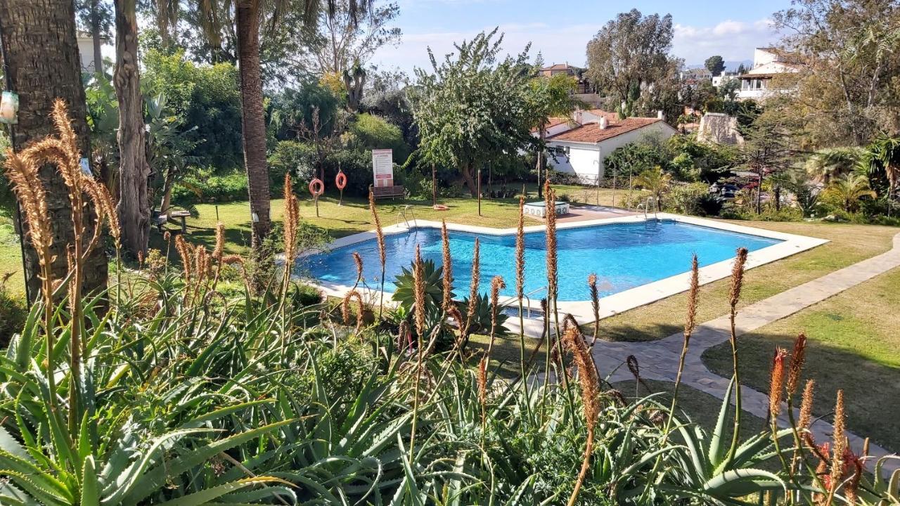 Del Parque Flats Interpares Swimmingpool Apartment