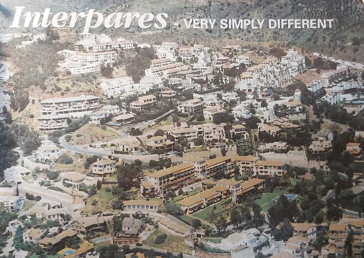 Del Parque Flats Interpares Swimmingpool Apartment Malaga