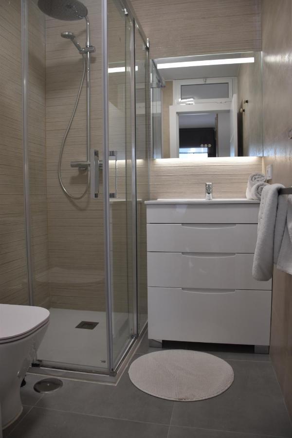 Port And -parking- Apartamento *