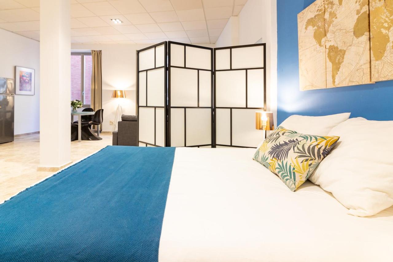 Saenz Gallery By Bossh! Apartment Malaga