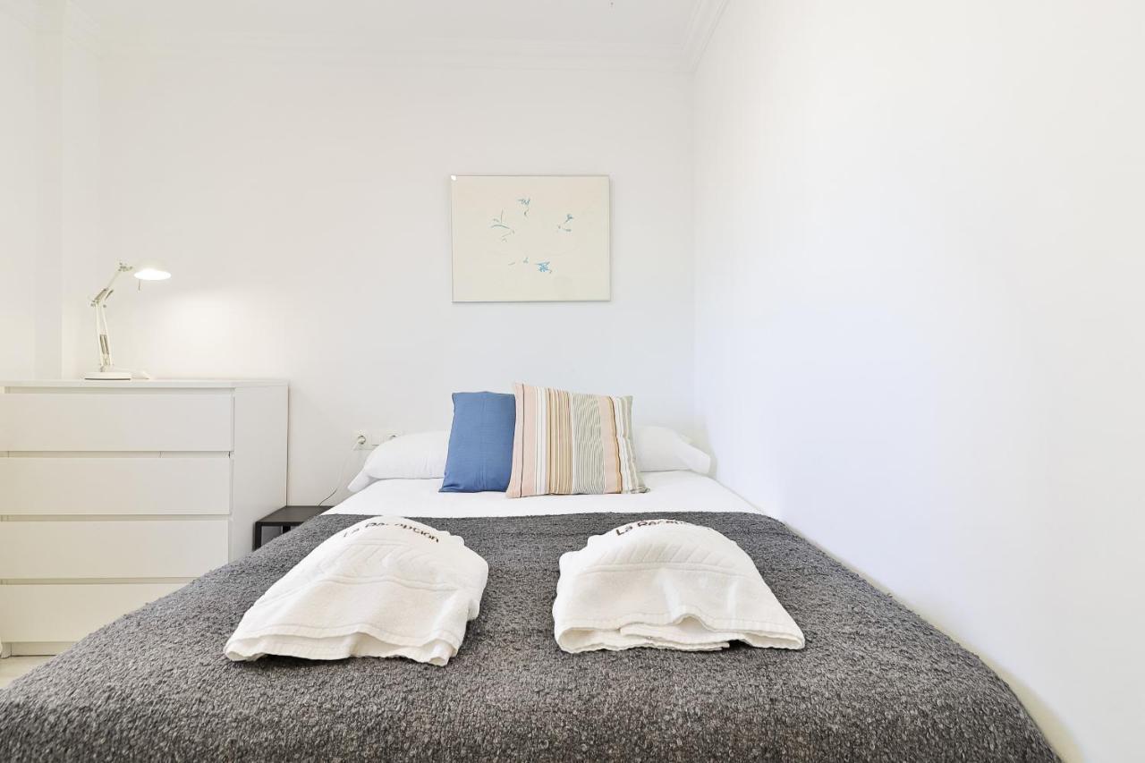 C9 Roomy Luminous 5 Bedroom In Town * Malaga