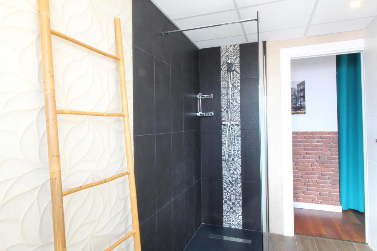 Del Parque Flats Interpares Swimmingpool Apartment Malaga