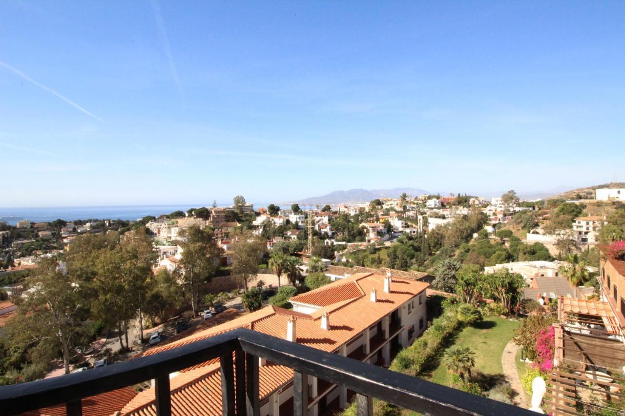 Del Parque Flats Interpares Swimmingpool Apartment Malaga