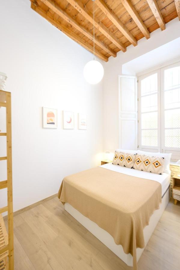 Apartamento Modern 3 Bedroom, Center With Patio & High Ceilings By 10tosea