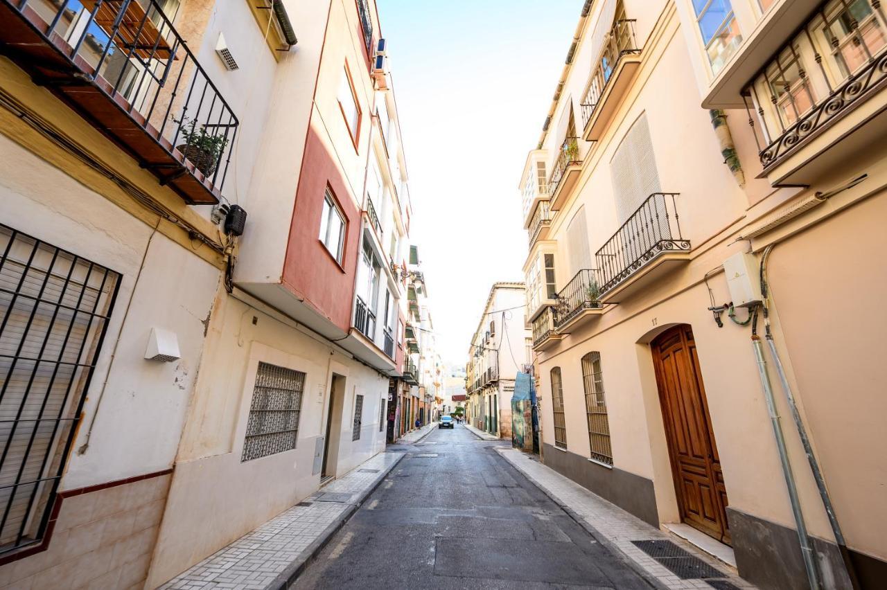 Apartamento Modern 3 Bedroom, Center With Patio & High Ceilings By 10tosea Málaga