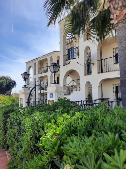 Cozy Nearly Sea,tennis,bars And Other Apartamento Málaga