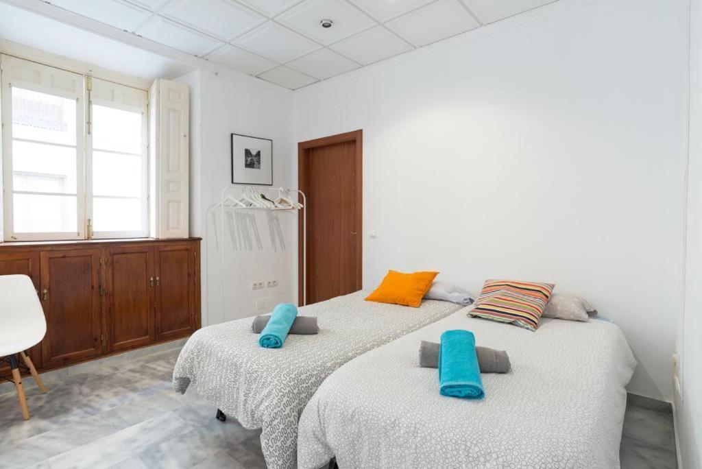 Apartamento Plaza De La Merced Parking Incluído - S1 *