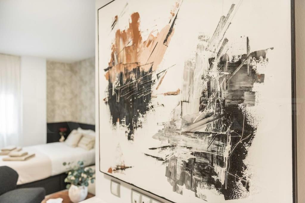 Chic Intimate In The Heart Of By Rems Málaga