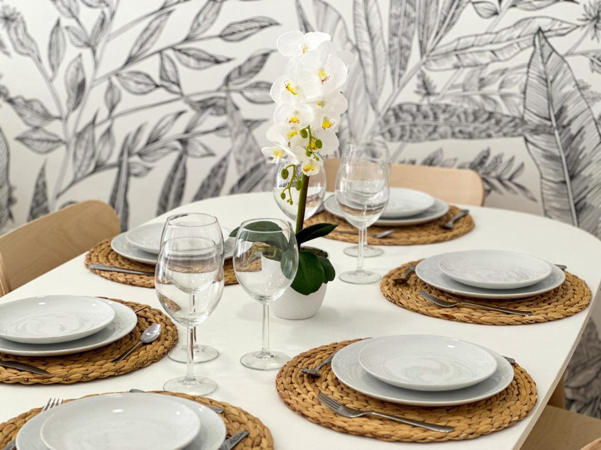Apartamento Holidays2malaga Lebrija 3 Bedroom & Terrace & Parking & Smart Tv Málaga