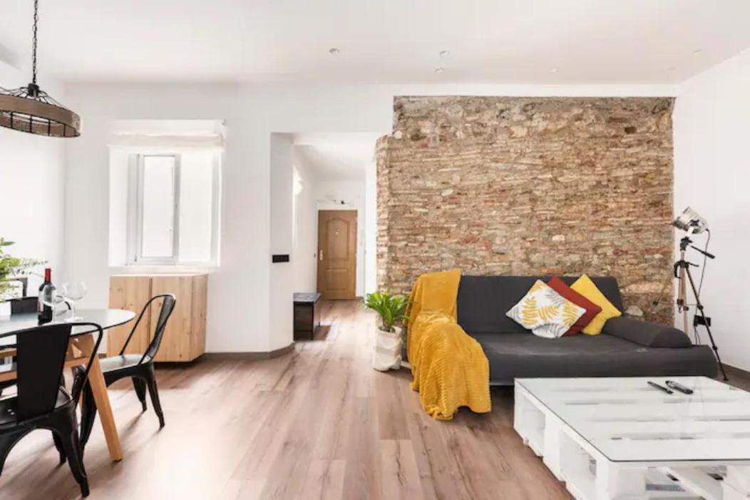 Antares Edificio Centrico De 1800 Apartamento