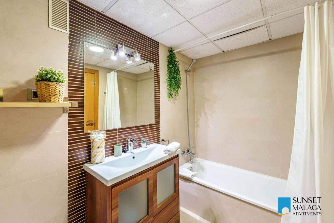 Sea Views & Parking - Soho Cozy * Malaga