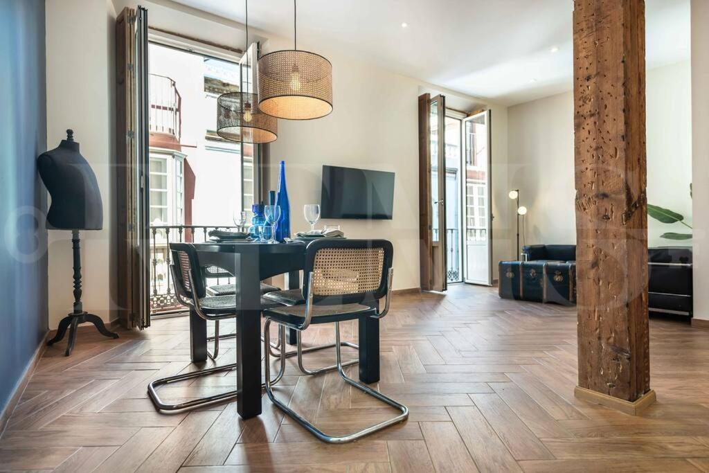 Apartment Modern & Spacious - Historic Center By Rems