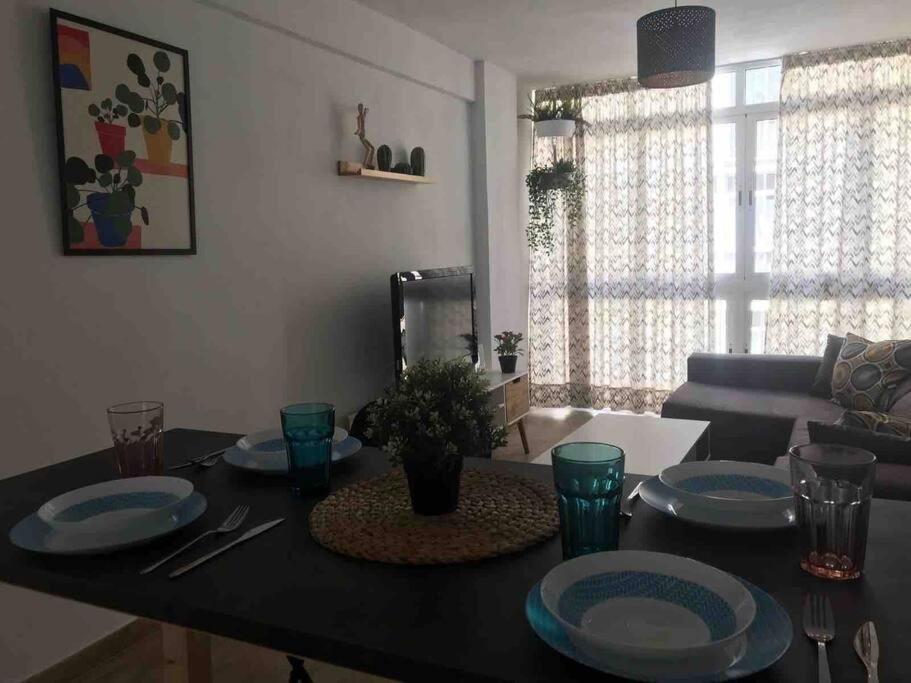 Ideal En El Barrio De Delicias Apartamento