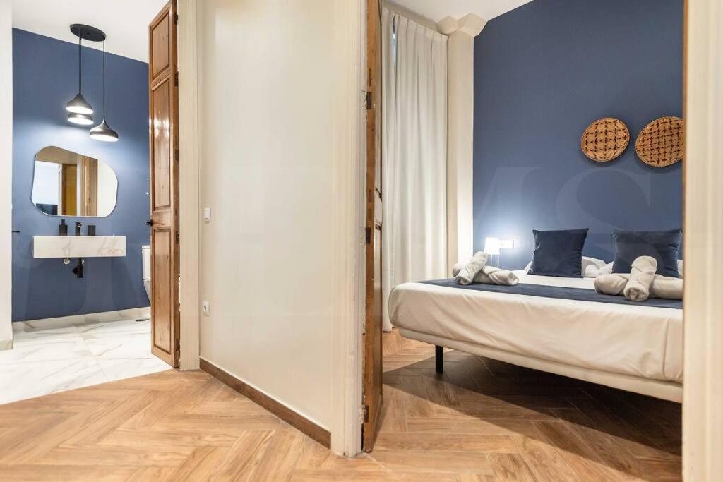 Modern & Spacious - Historic Center By Rems Apartment *