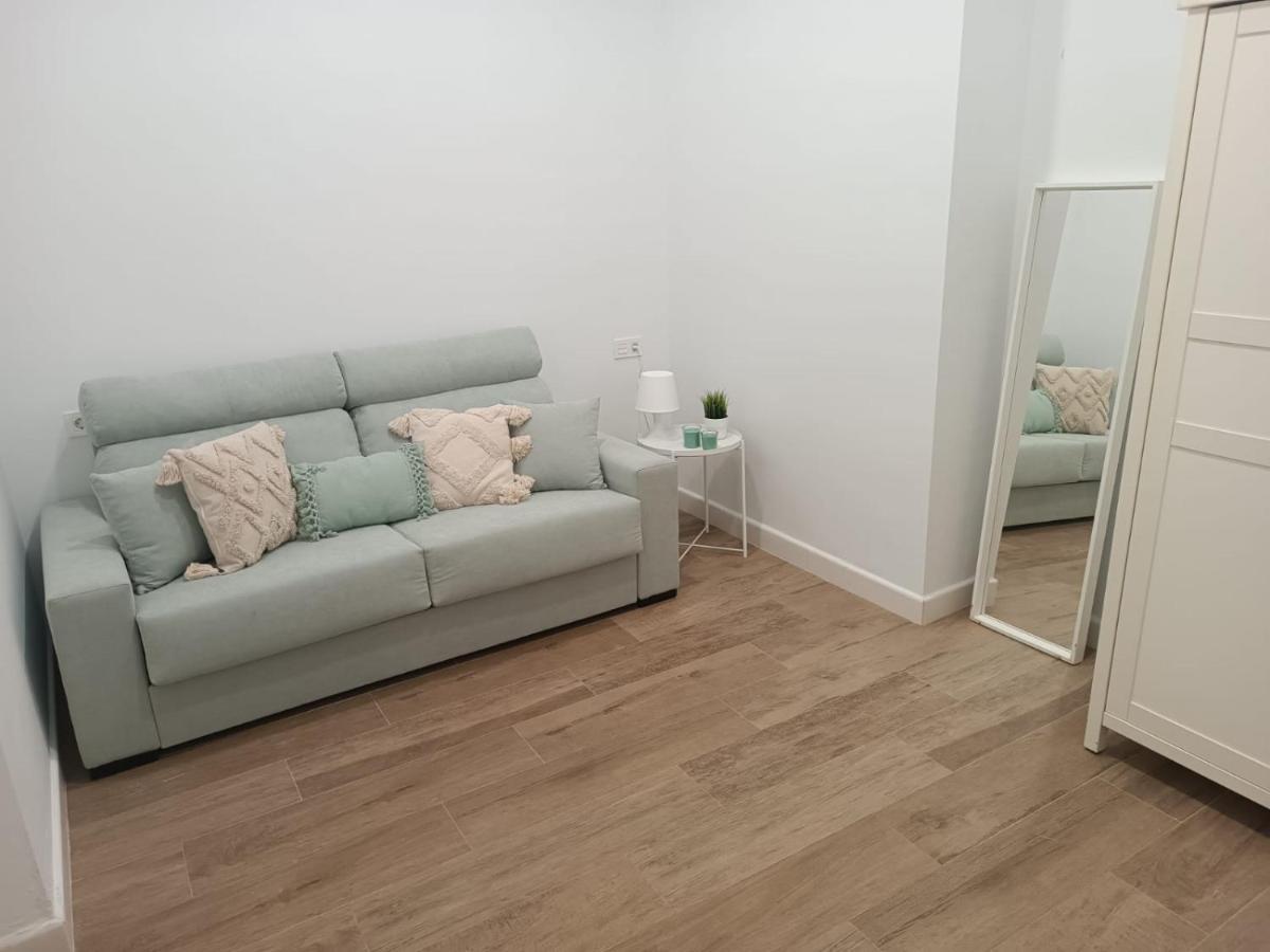 Apartamento Marmoles Centro By H&h Málaga