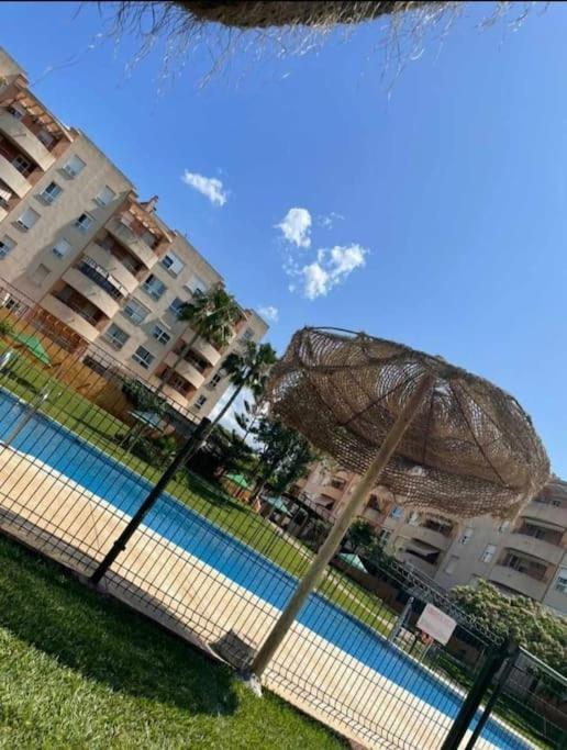Piso En Zona Universitaria-teatinos. Apartamento *
