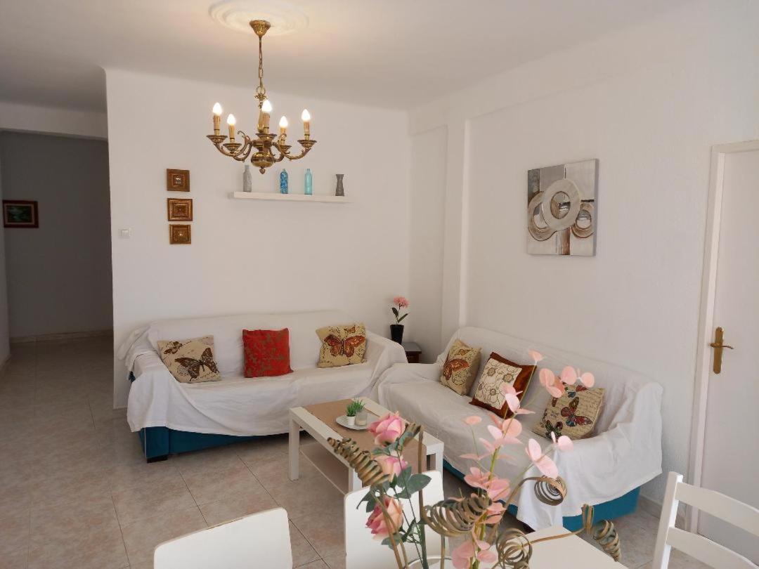 With Large Terrace Apartamento Málaga