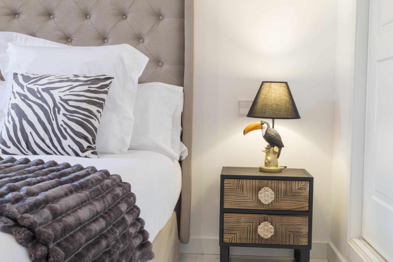 Apartahotel The Clock House Luxury Urban