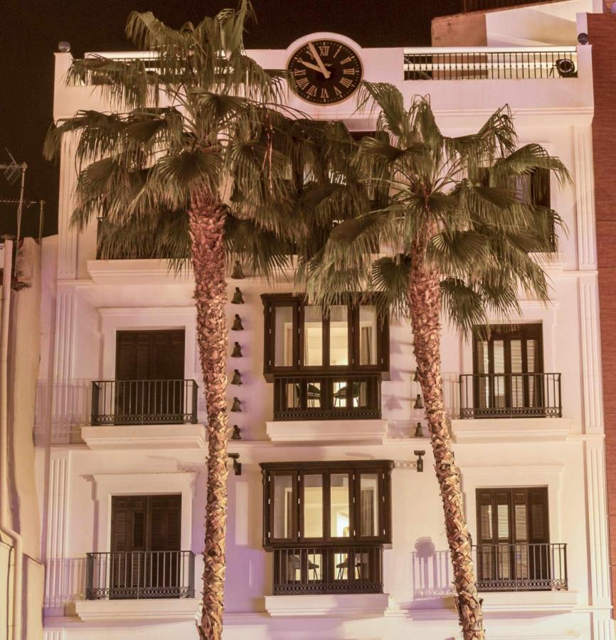 Apartahotel The Clock House Luxury Urban *