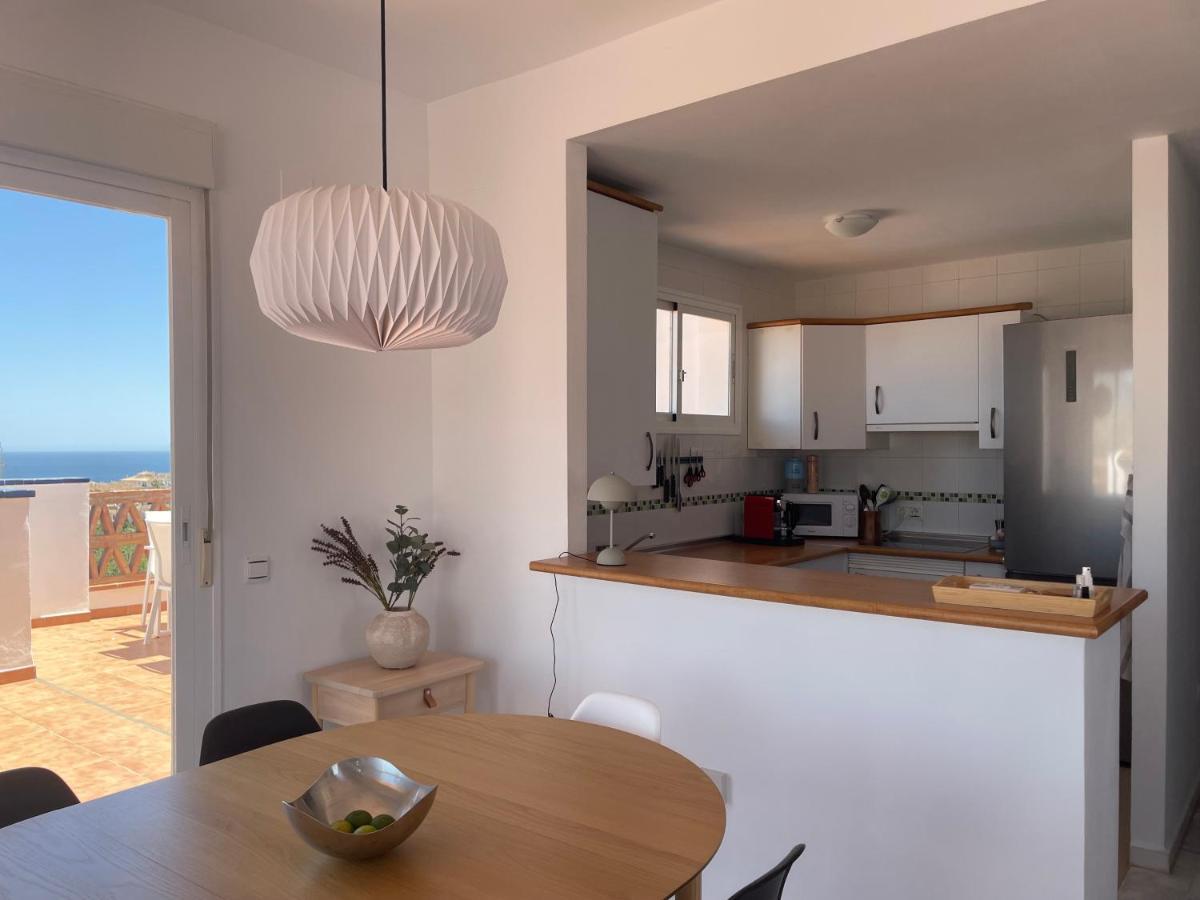 Apartment Penthouse With Exceptionel View, Miraflores Malaga
