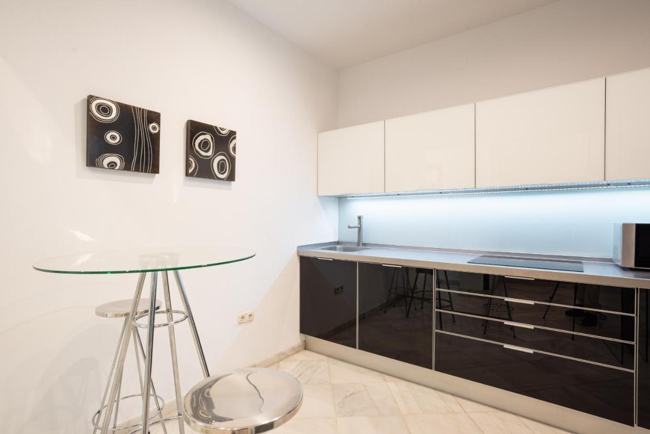 Urbe10 Cister 1 Bedroom Apartment Malaga