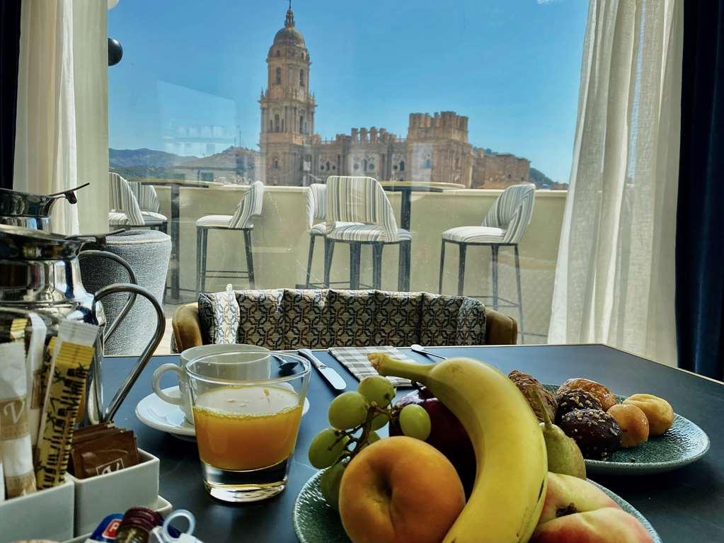 Vincci Larios Diez Hotel 4*