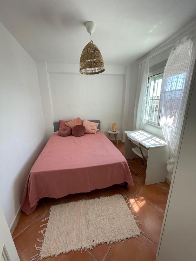 Two Bedroom In Center With Views Apartamento *