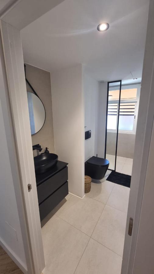 Luxe In Het Centrum Met Gratis Parkeerplek! Apartment Malaga