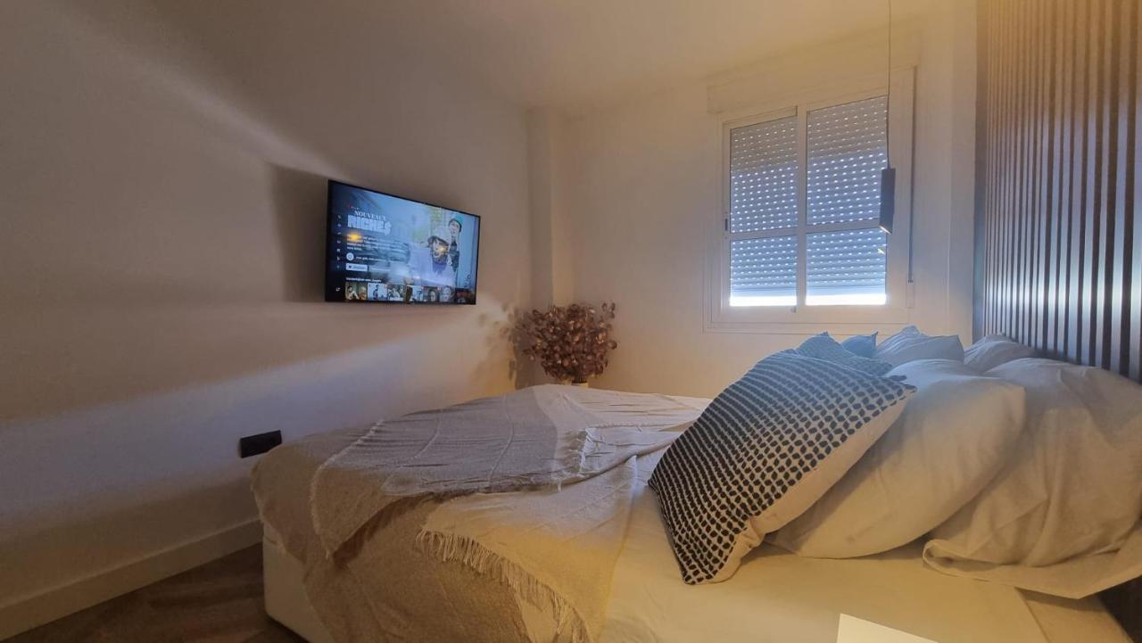 Luxe In Het Centrum Met Gratis Parkeerplek! Apartment Malaga