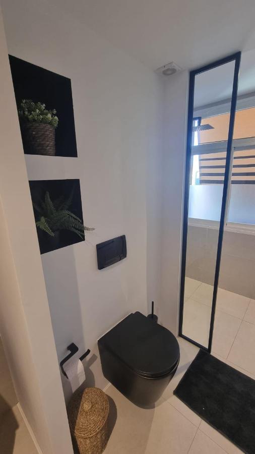 Luxe In Het Centrum Met Gratis Parkeerplek! Apartment