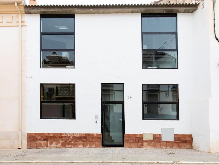 Apartamento Cozy And Stylish Next To The Center 1.c2 *