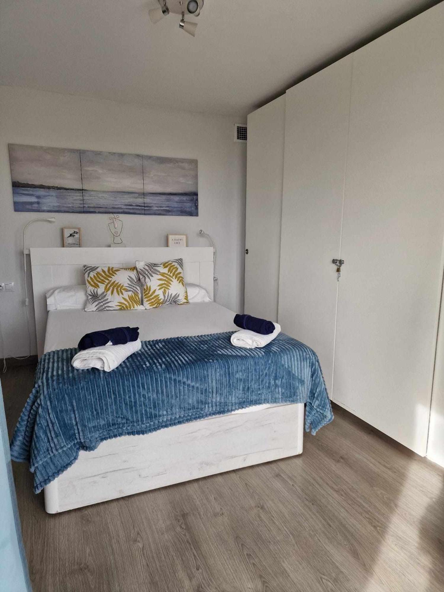 2 2 Baths Y Parking Cathedral Apartment Malaga