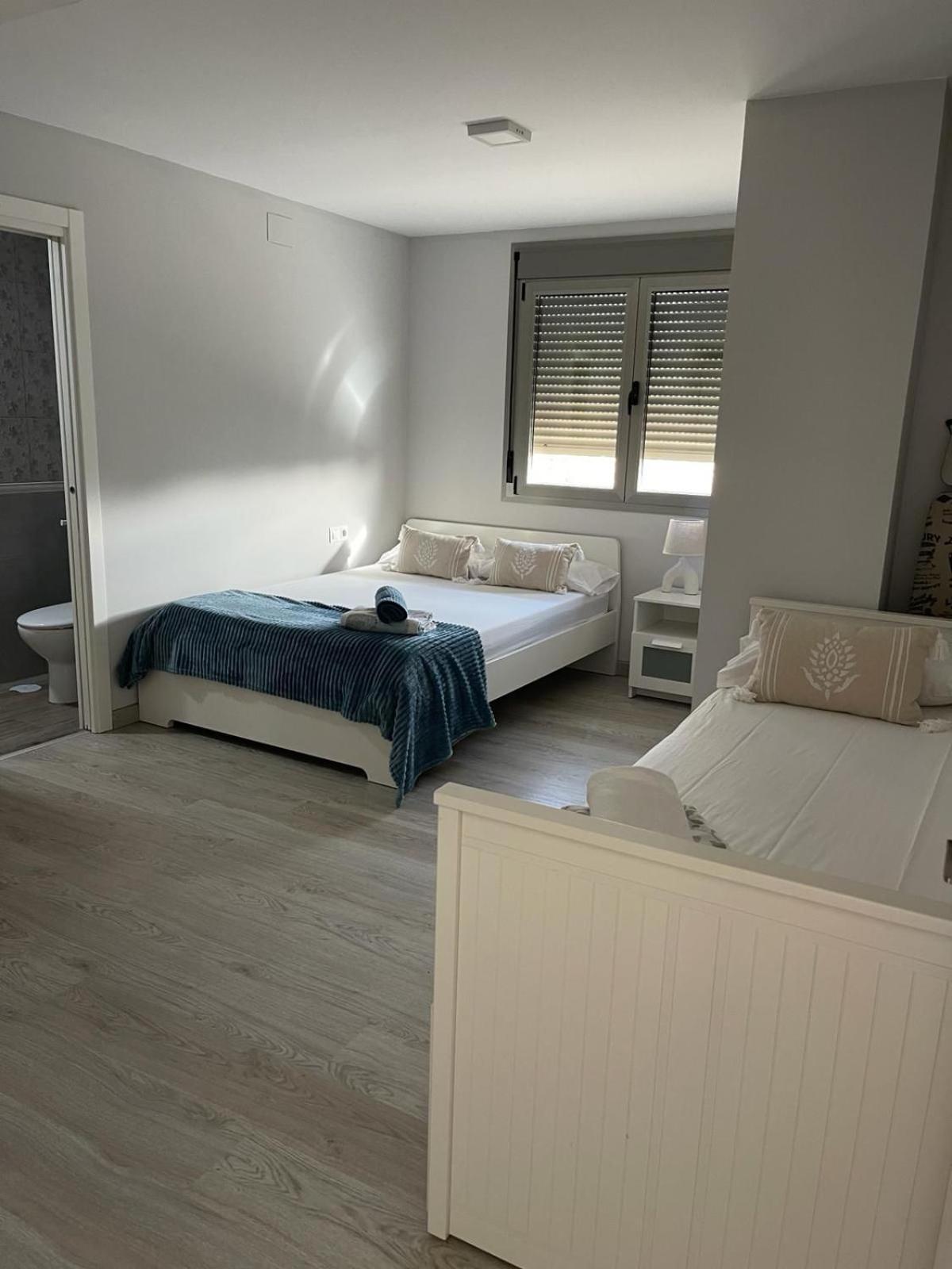 2 2 Baths Y Parking Cathedral Apartment Malaga