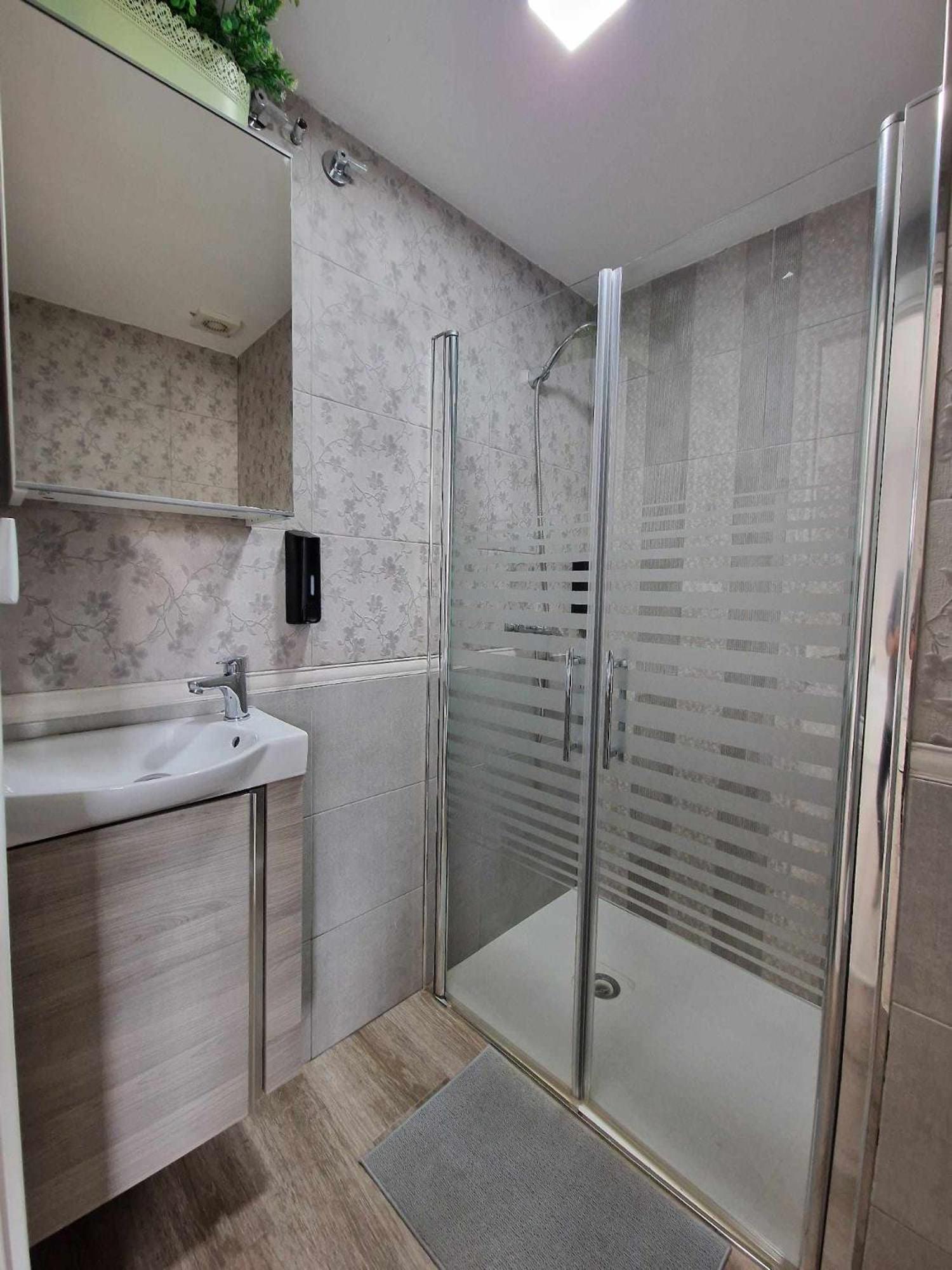 2 2 Baths Y Parking Cathedral Malaga