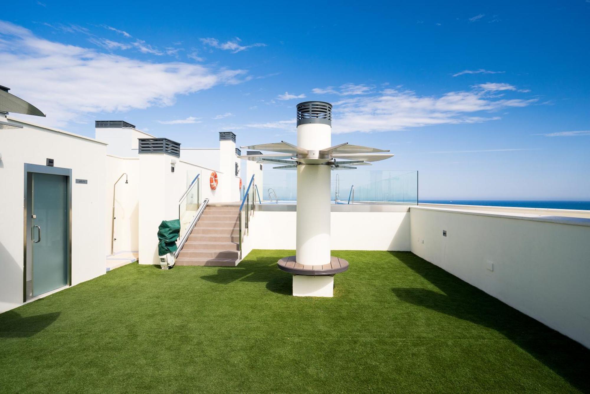 Gran Vivienda De Lujo Frente Al Mar *
