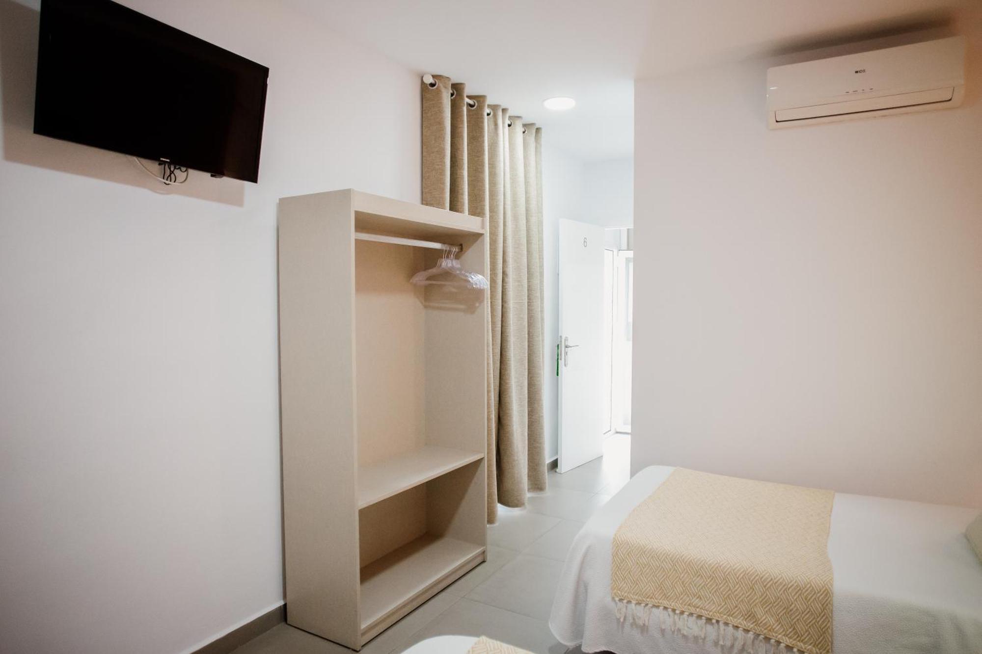 Guest house Apartamentos Turisticos Mastil 16