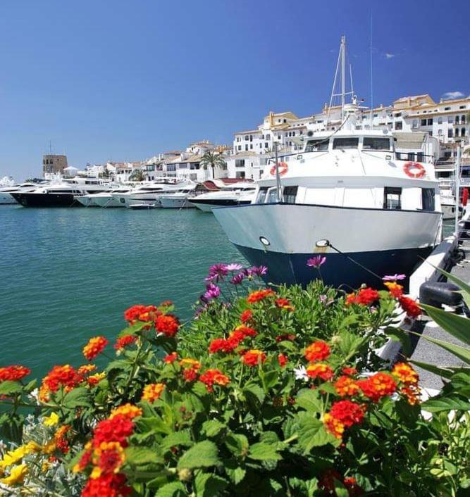 Matchroom Country Club Perla Roja 1 * Málaga