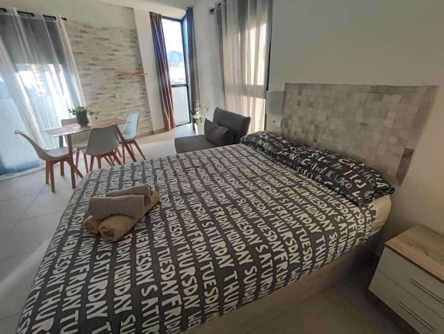 Apartamento Nuevo Estudio Con Parking Gratis *